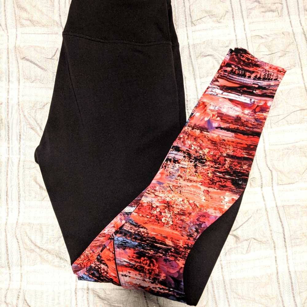 Lululemon leggings size 10